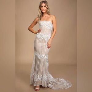 Lulus Ever Thine white lace Strapless Dress